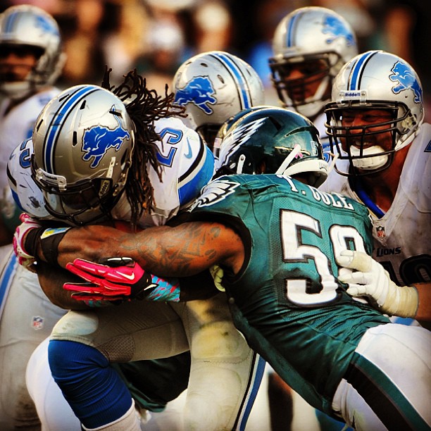 2013 Week 14: 12/8 face off against the at the Linc.