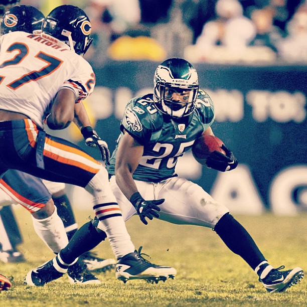 2013 Week 16: 12/22 wrap up the home schedule against the #Bears.