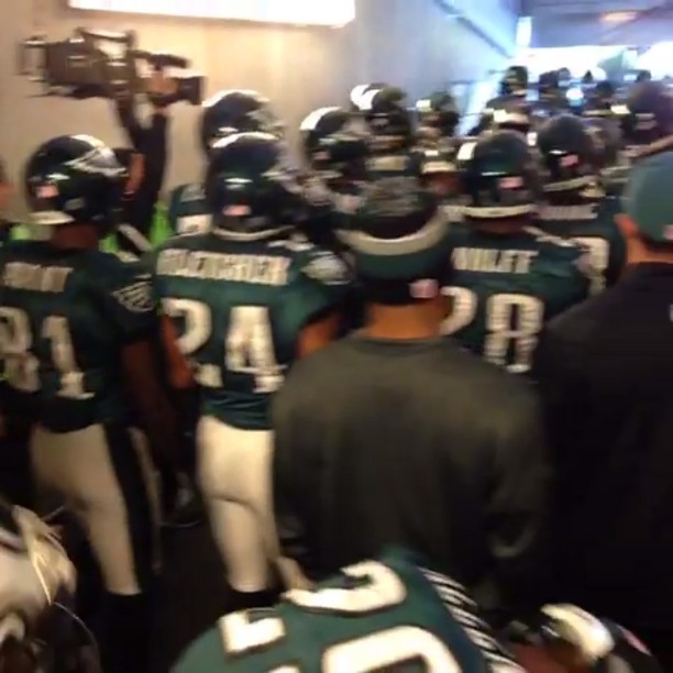 Tunnel vision. Time for #NYGvsPHI.