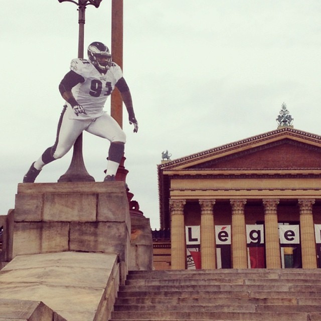 Philadelphia is in full Fly On mode. Masterpieces worthy of @philamuseum on display up the steps.