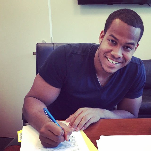 Jordan Hicks has agreed to terms on a four-year deal. All members of 2015 class have agreed to contract terms.