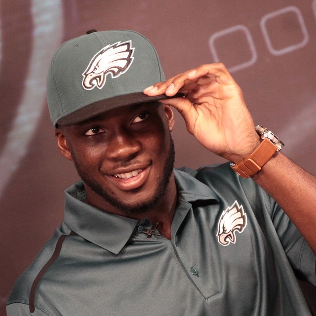 Ooooooh yeah, WR Nelson Agholor is looking clean in Midnight Green.